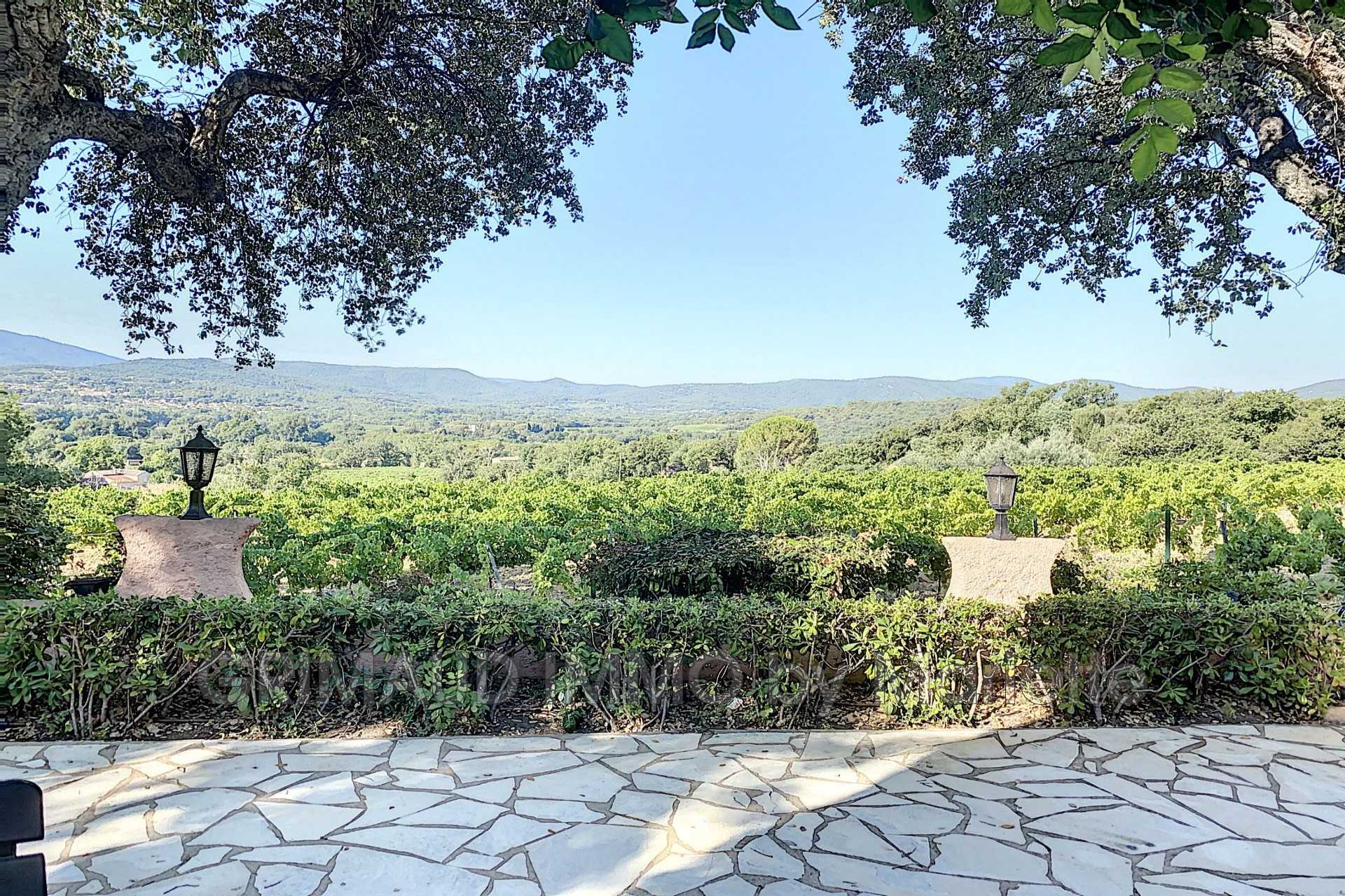 House in Grimaud, Provence-Alpes-Cote d'Azur 11832907