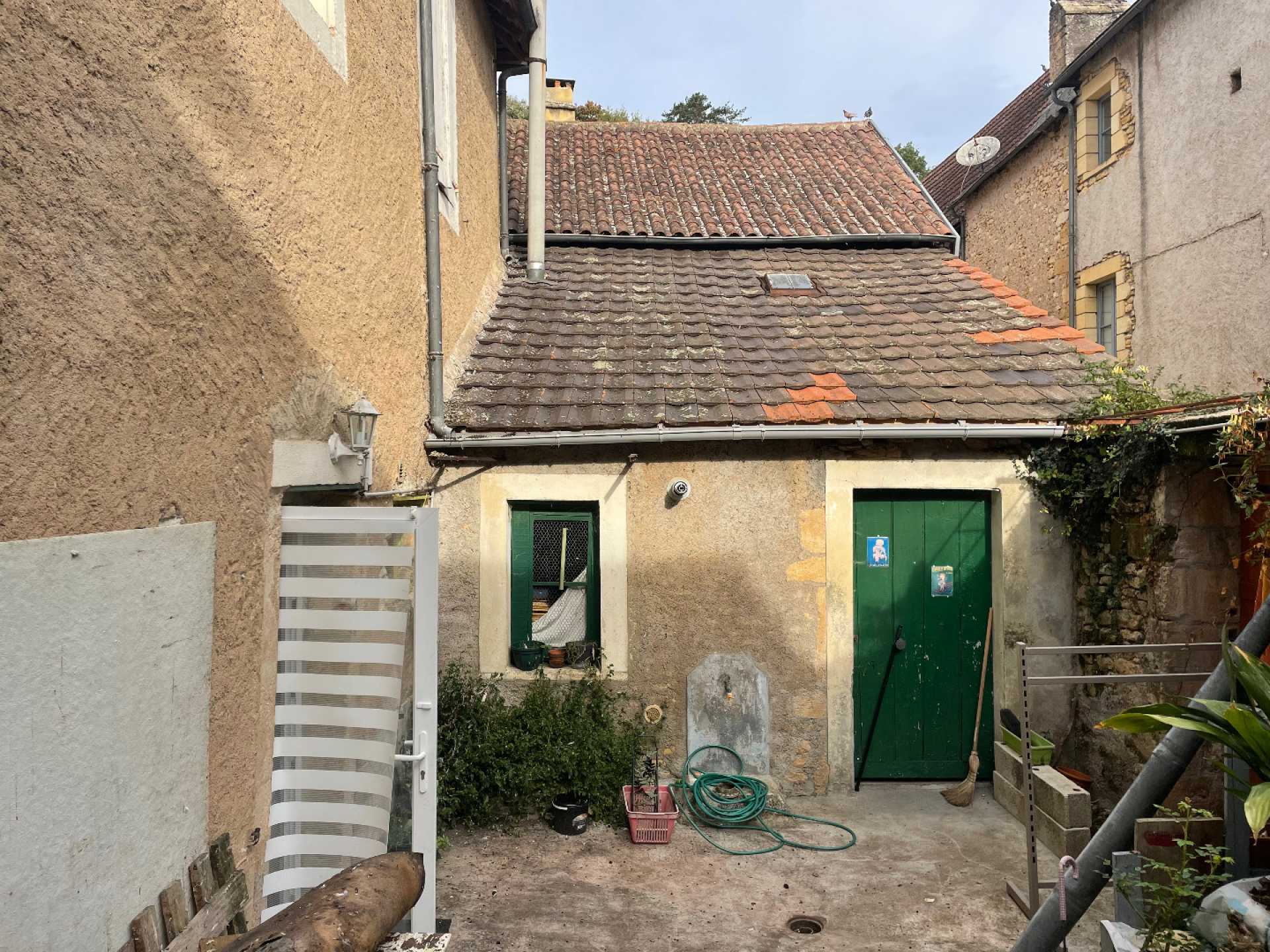 σπίτι σε Saint-Cyprien, Nouvelle-Aquitaine 11835166