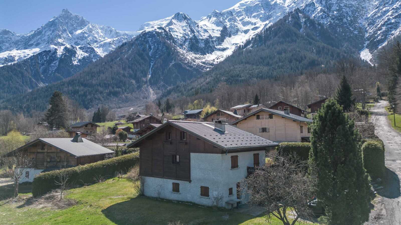 Rumah di Les Houches, Auvergne-Rhone-Alpes 11837727