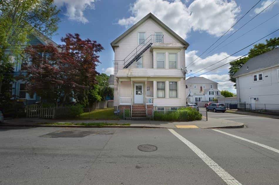 casa en New Bedford, Massachusetts 11838041
