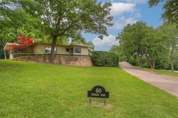 House in Westover Hills, Texas 11838068