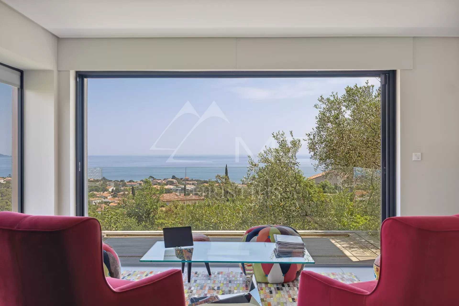 Huis in Sint-Aygulf, Provence-Alpes-Côte d'Azur 11838207