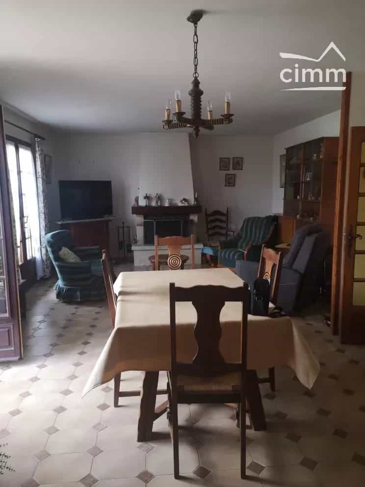 Dom w Cuxac-d'Aude, Aude 11838284