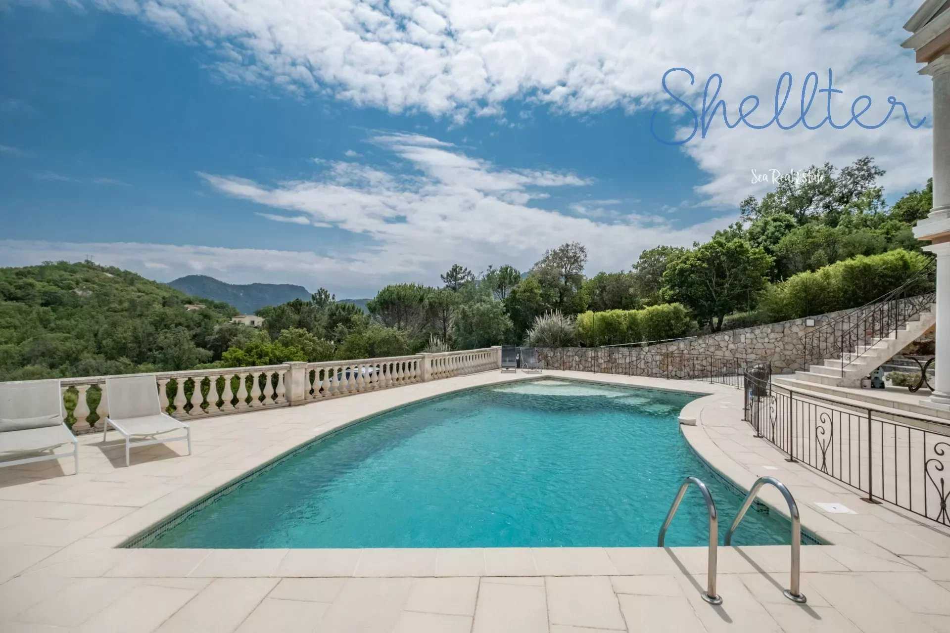 House in Tanneron, Provence-Alpes-Cote d'Azur 11839024