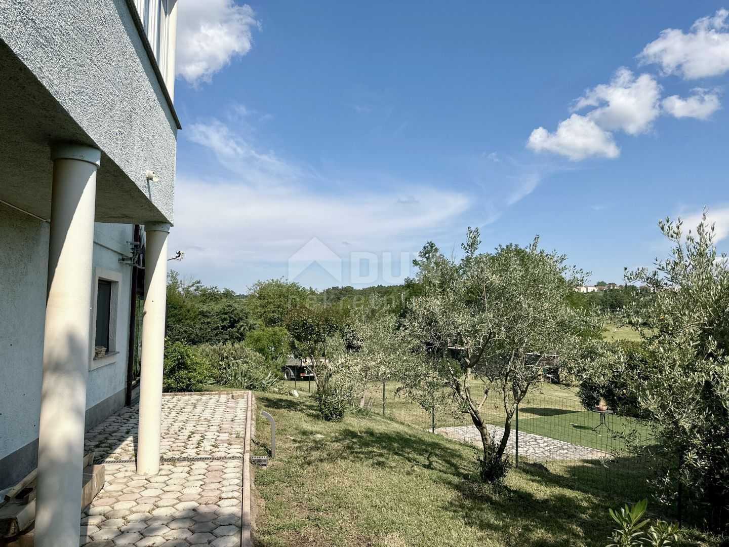 House in Juricani, Istria County 11839255