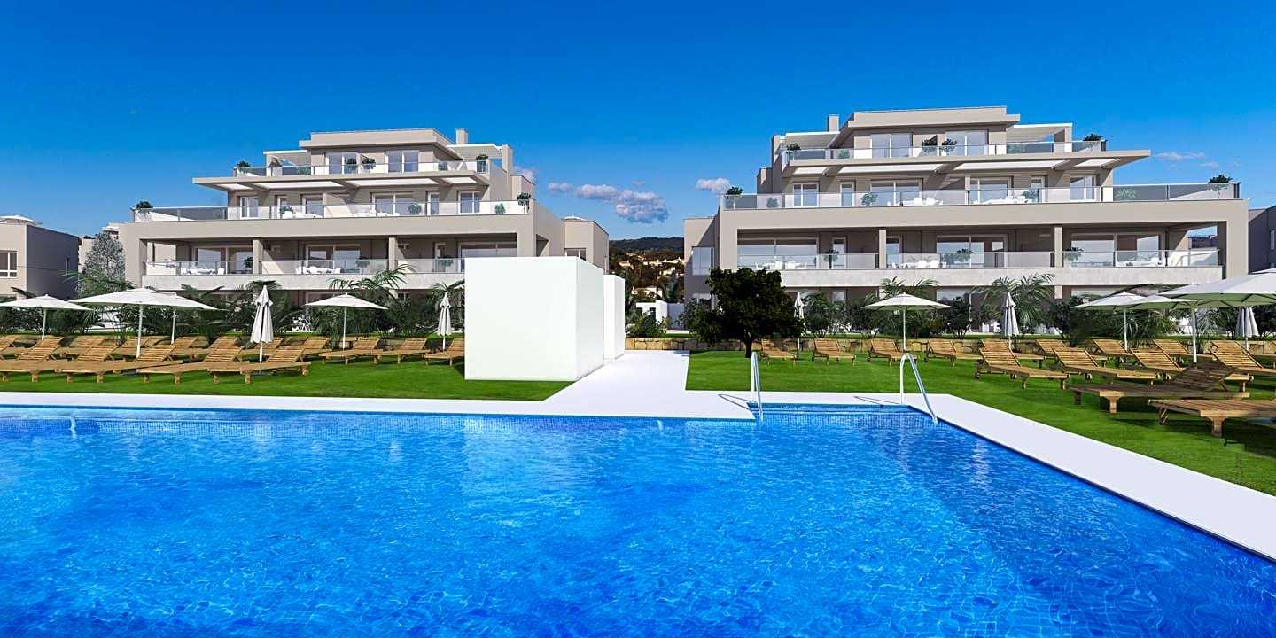 Condominium in San Roque, Andalusia 11839367