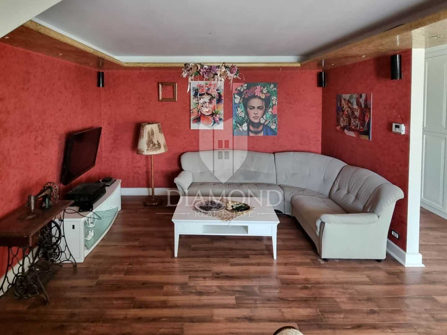 Condominium in Umag, Istarska Zupanija 11839431