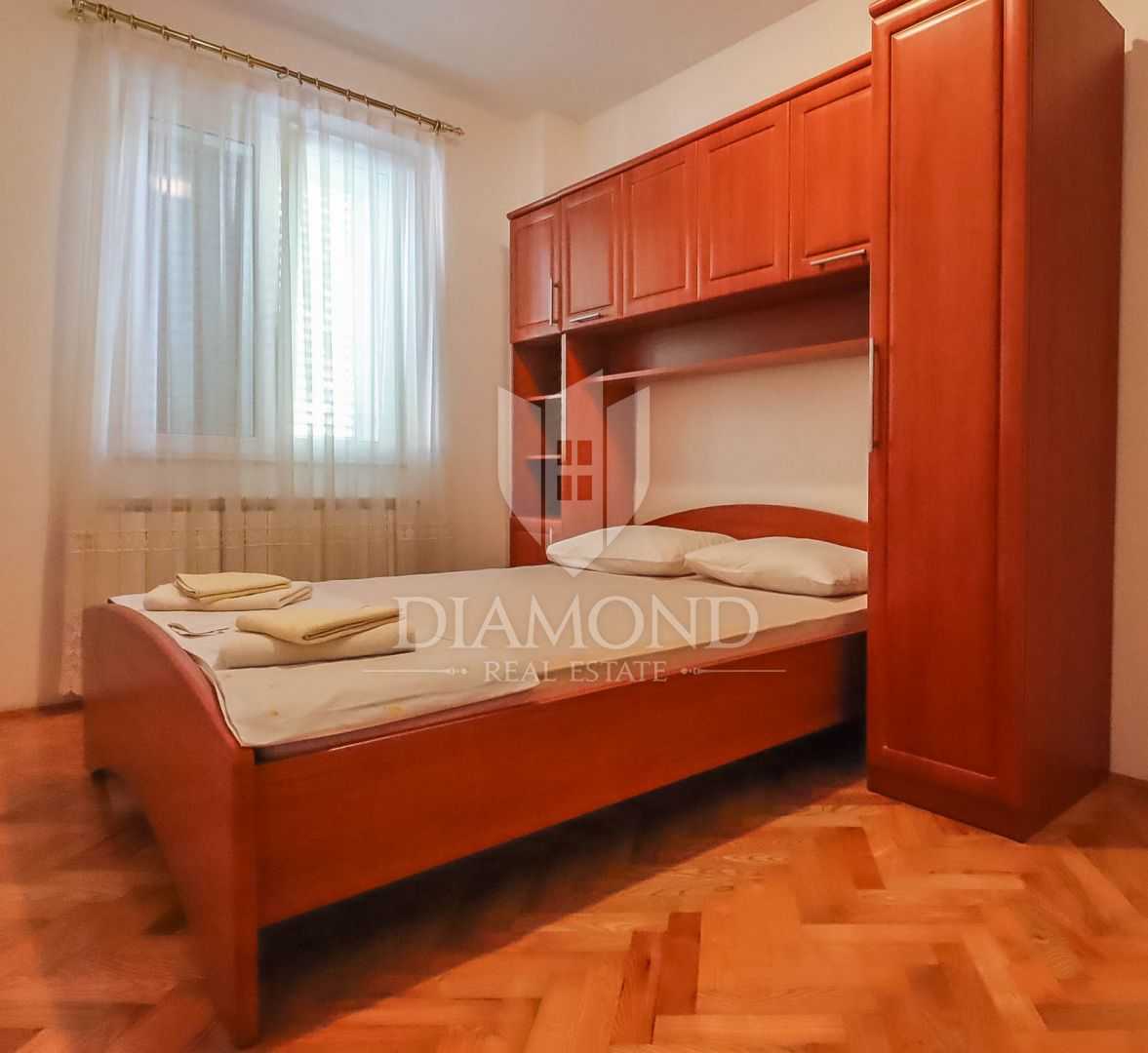 Condominium dans Rovinj, Istarska Zupanija 11839490