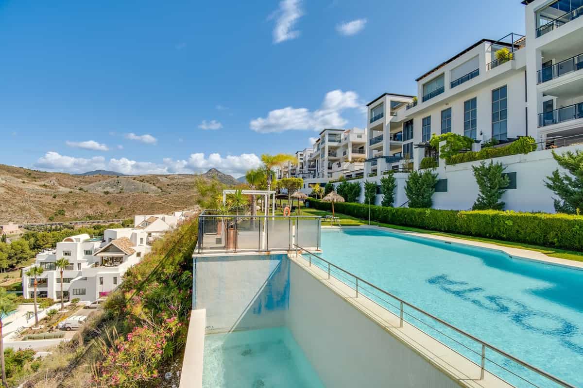 Condominium dans Marbella, Andalousie 11839675