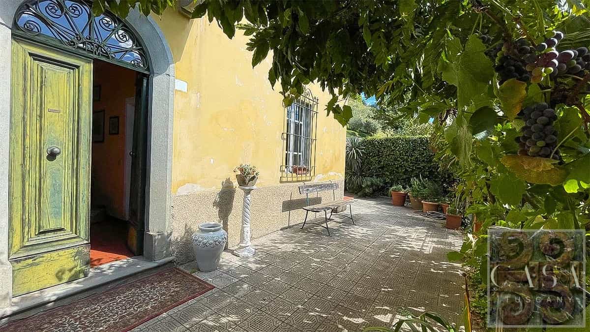 House in Bagni di Lucca, Tuscany 11840056