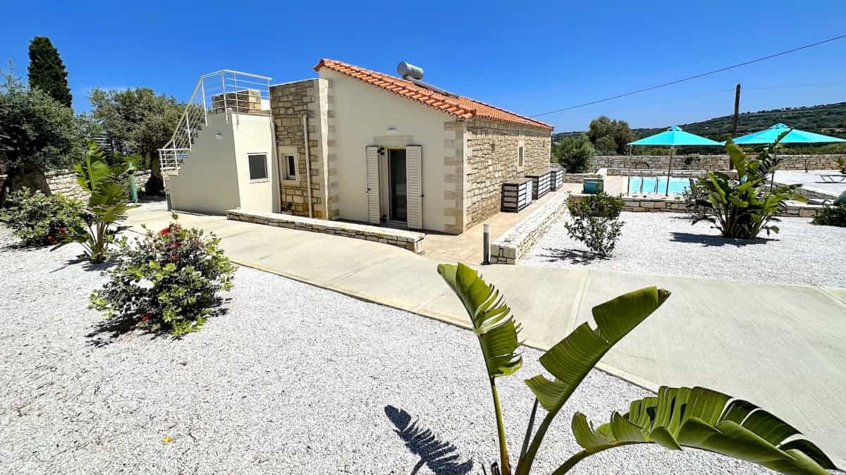 Casa nel Agios Antonios, Kriti 11841221