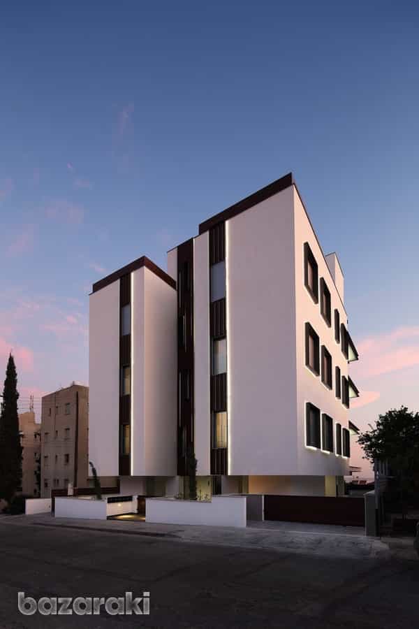 Condominium in Germasogeia, Limassol 11843831