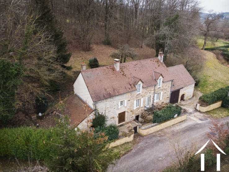 Huis in Bezoedelen, Bourgogne-Franche-Comte 11843915