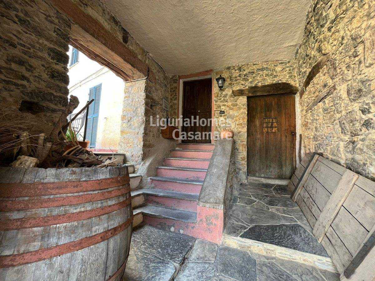 Будинок в Caravonica, Liguria 11844116