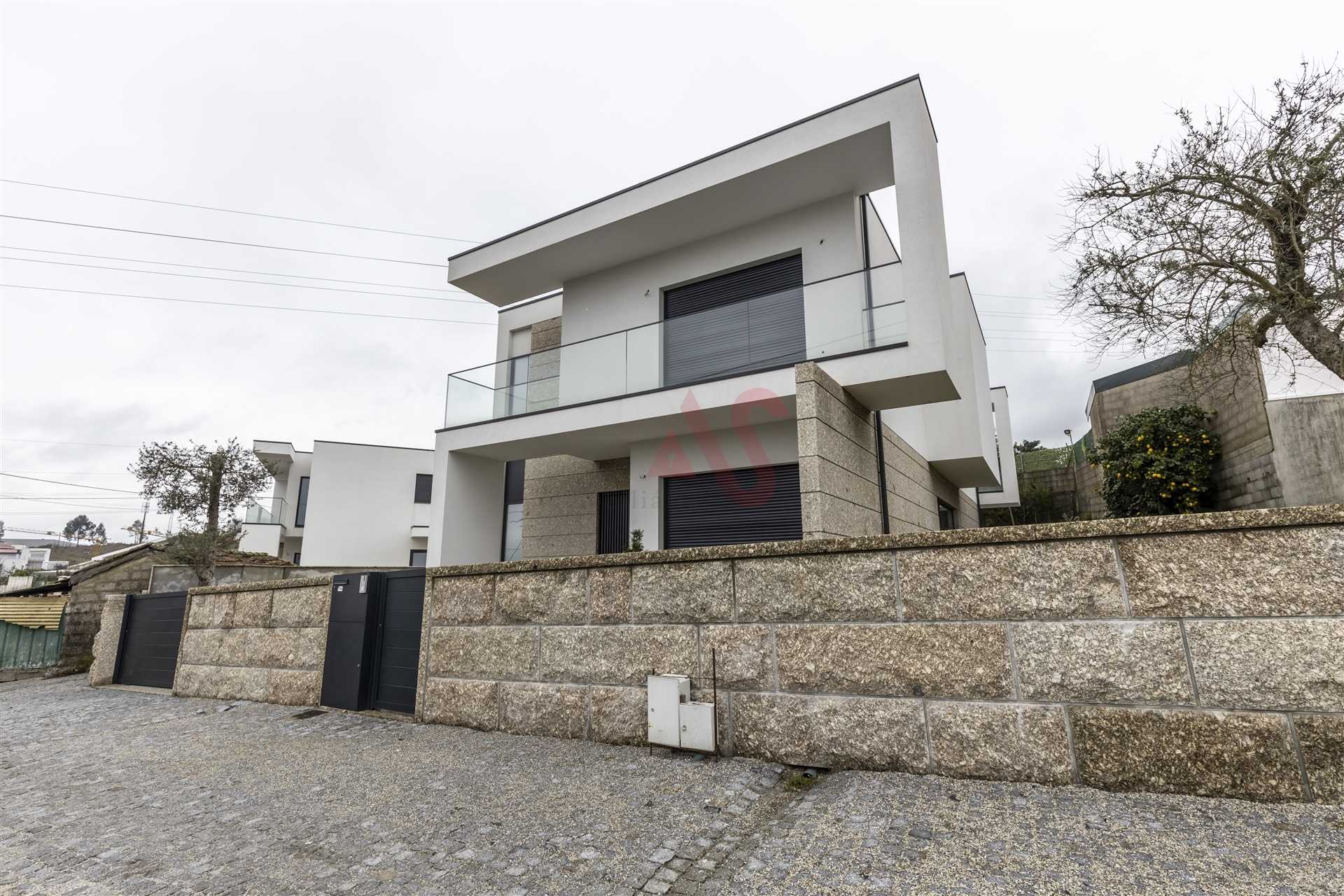 House in Cerca, Braga 11844425