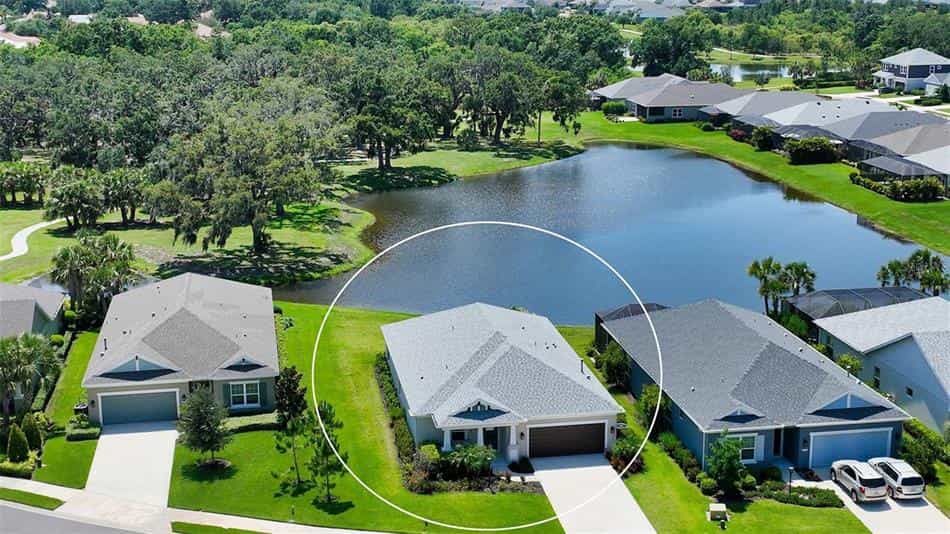House in Matoaka, Florida 11844559