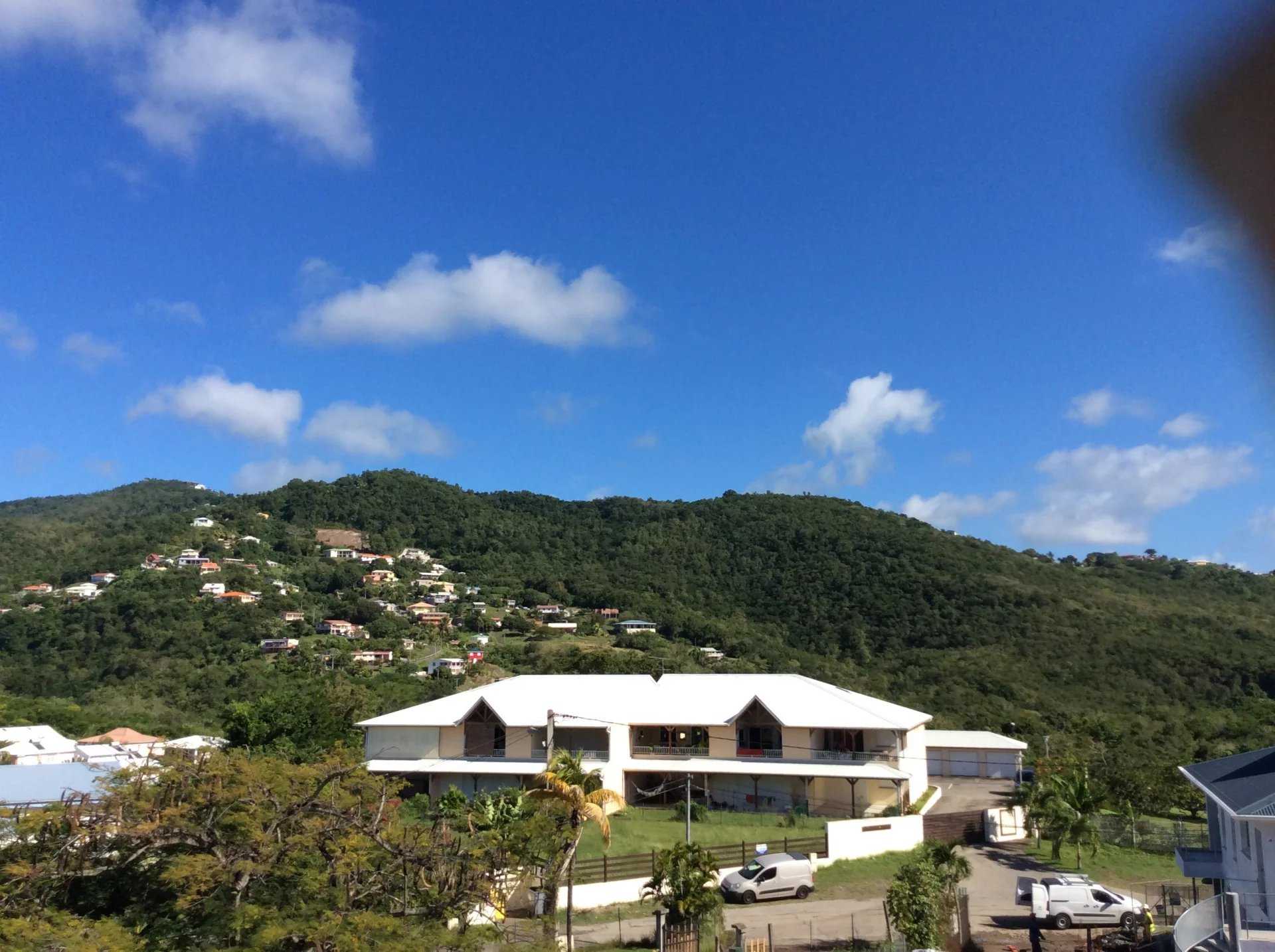 Condominium dans Le Diamant, Martinique 11844740