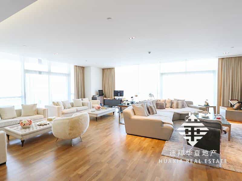 Residential in Dubai, Dubai 11845425