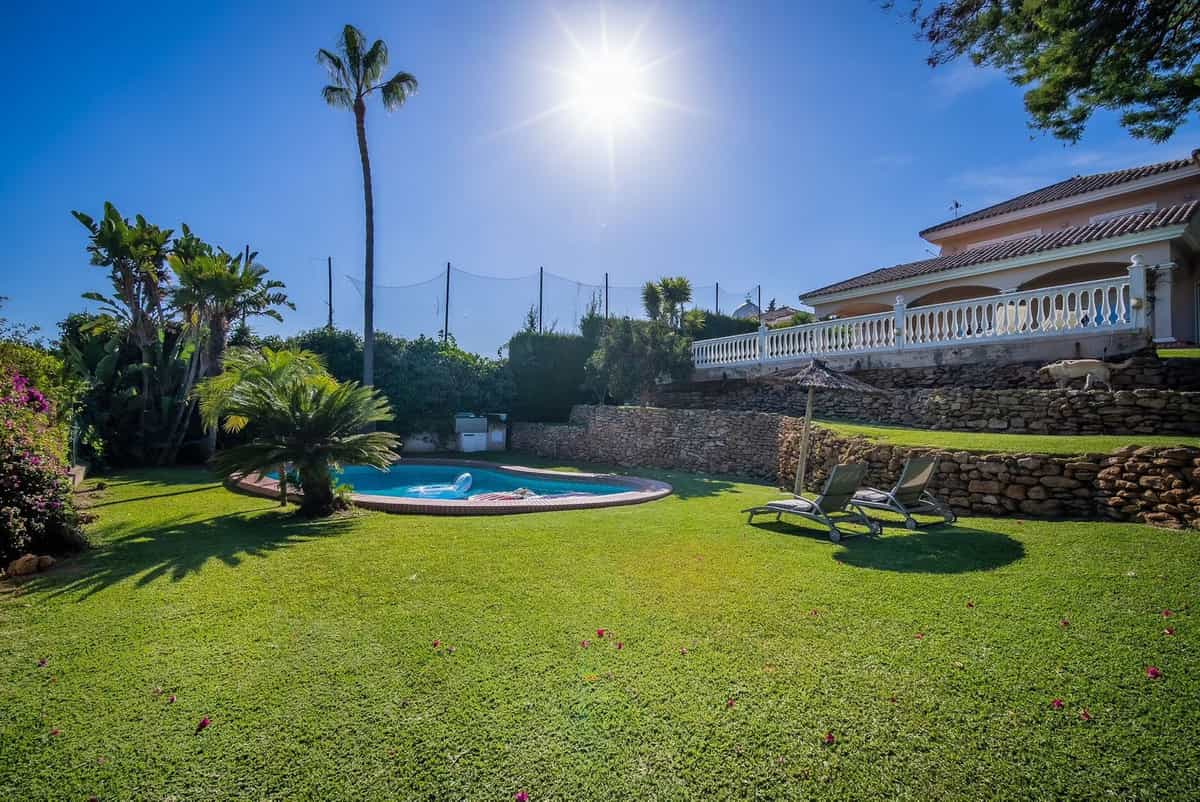 rumah dalam Las Lagunas de Mijas, Andalucía 11846030