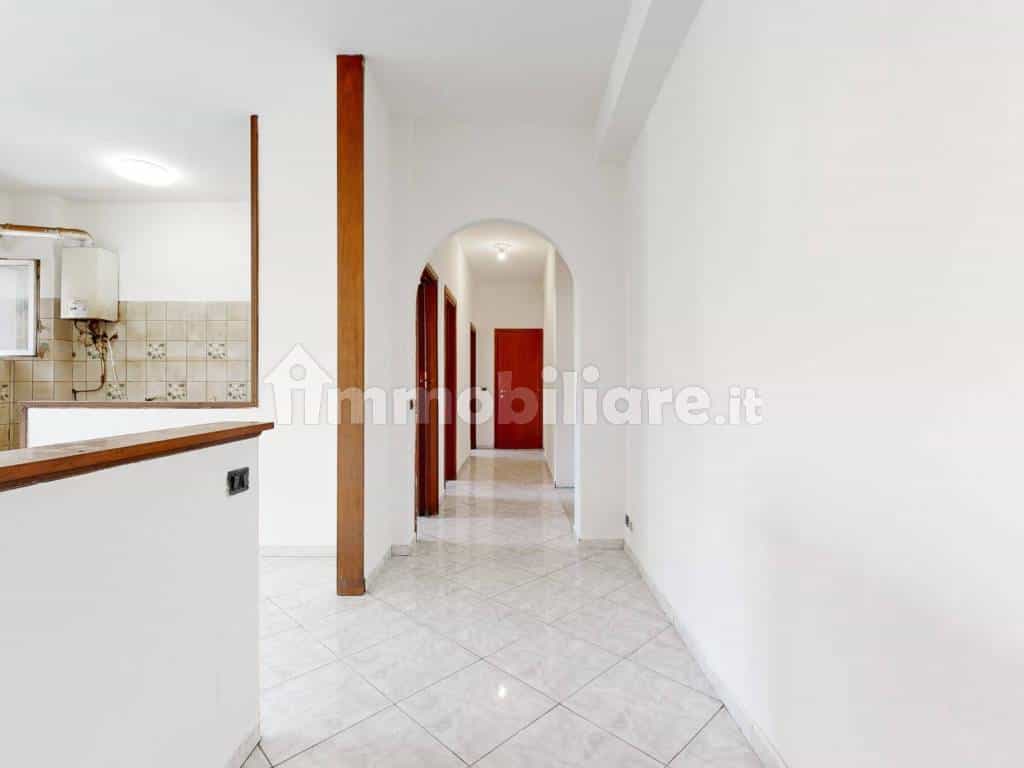 Condominium in , Lombardia 11847216