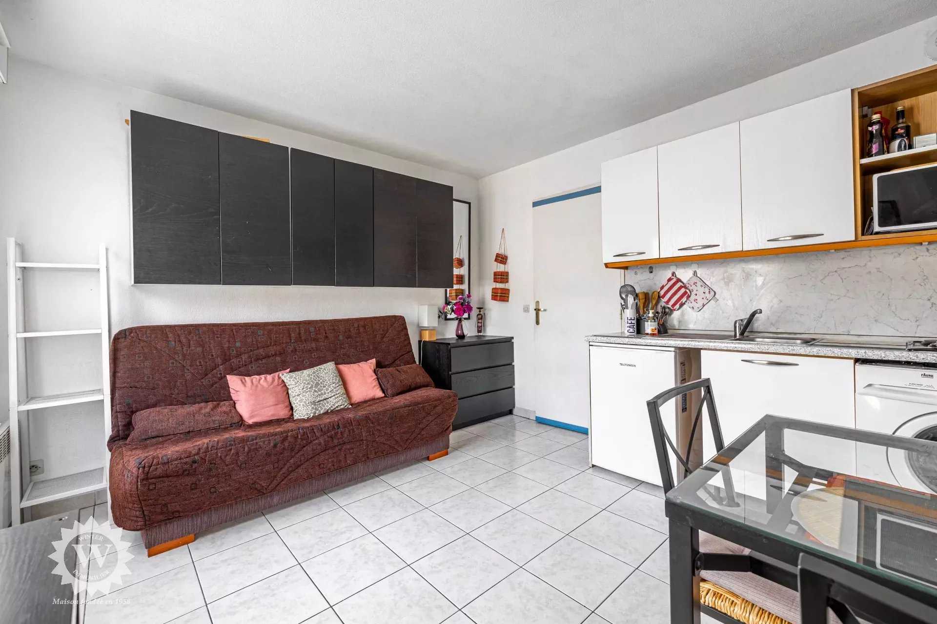 公寓 在 Nice, Alpes-Maritimes 11847263