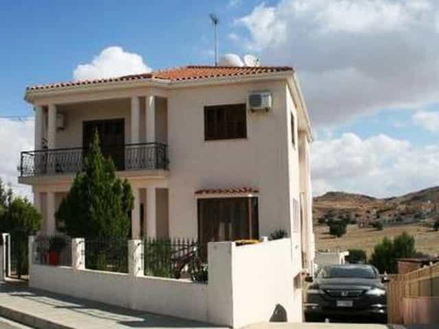 House in Voroklini, Larnaka 11847485