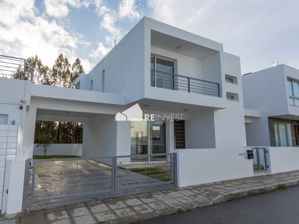 House in Meneou, Larnaka 11847672