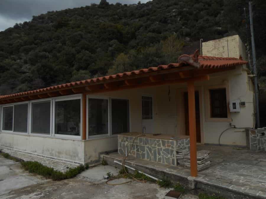 Hus i Platanistos,  11848305
