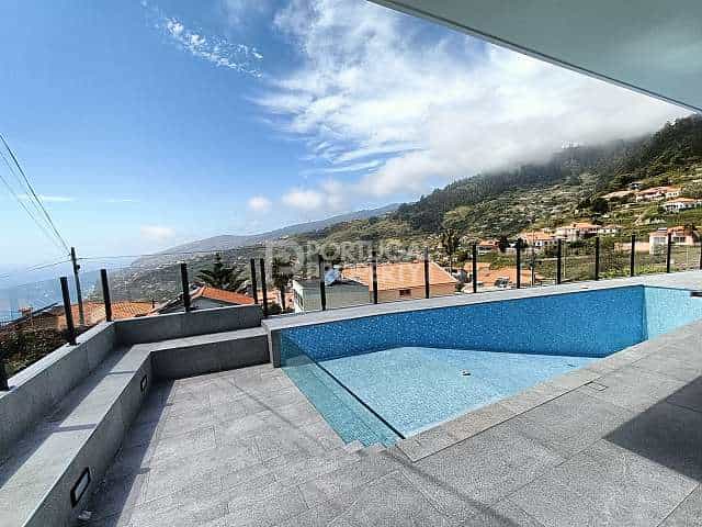 房子 在 Estreito da Calheta, Madeira 11848489