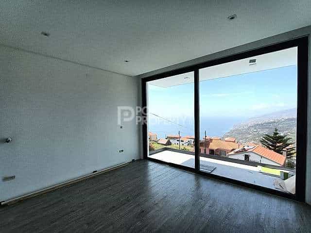 بيت في Estreito da Calheta, Madeira 11848489