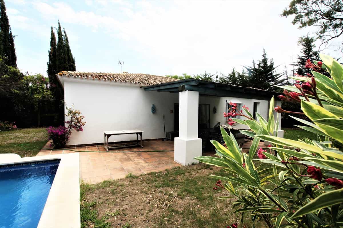 House in Marbella, Andalusia 11848582