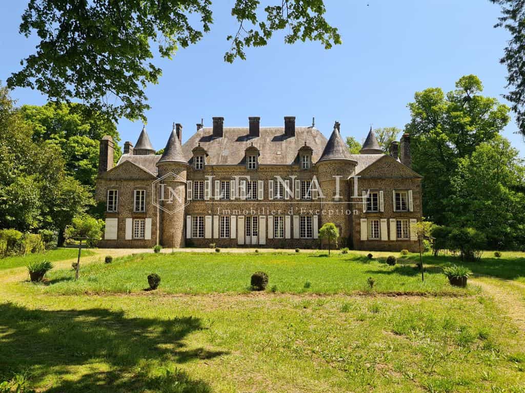 Hus i Ernee, Pays de la Loire 11848869