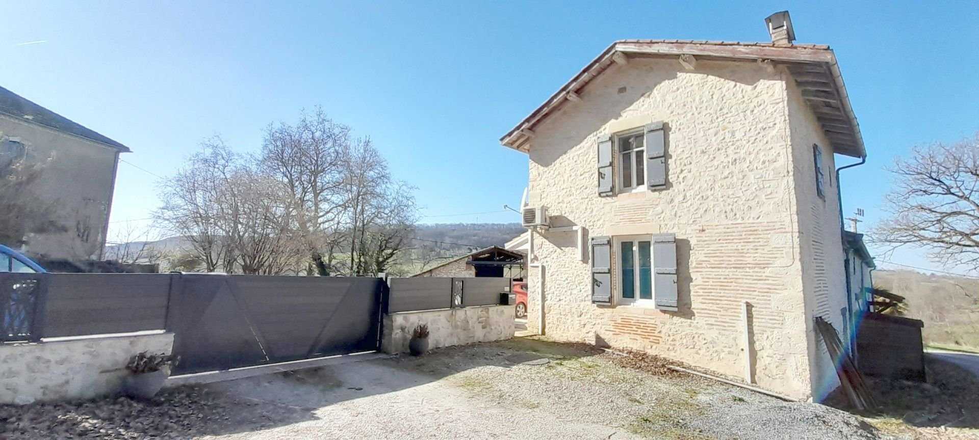 House in Pujols, Nouvelle-Aquitaine 11849289