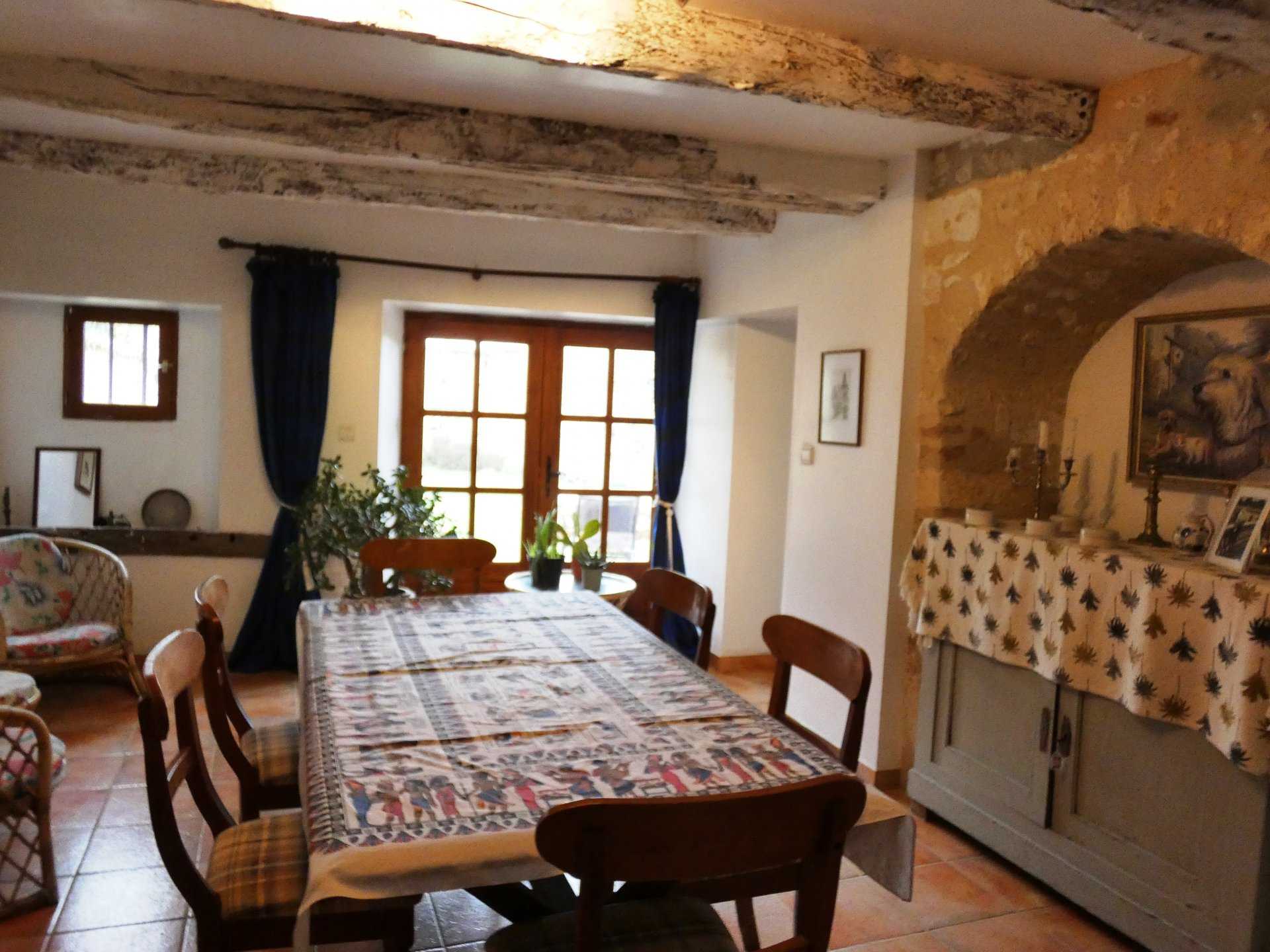Casa nel Cahuzac-sur-Vère, Occitanie 11849299