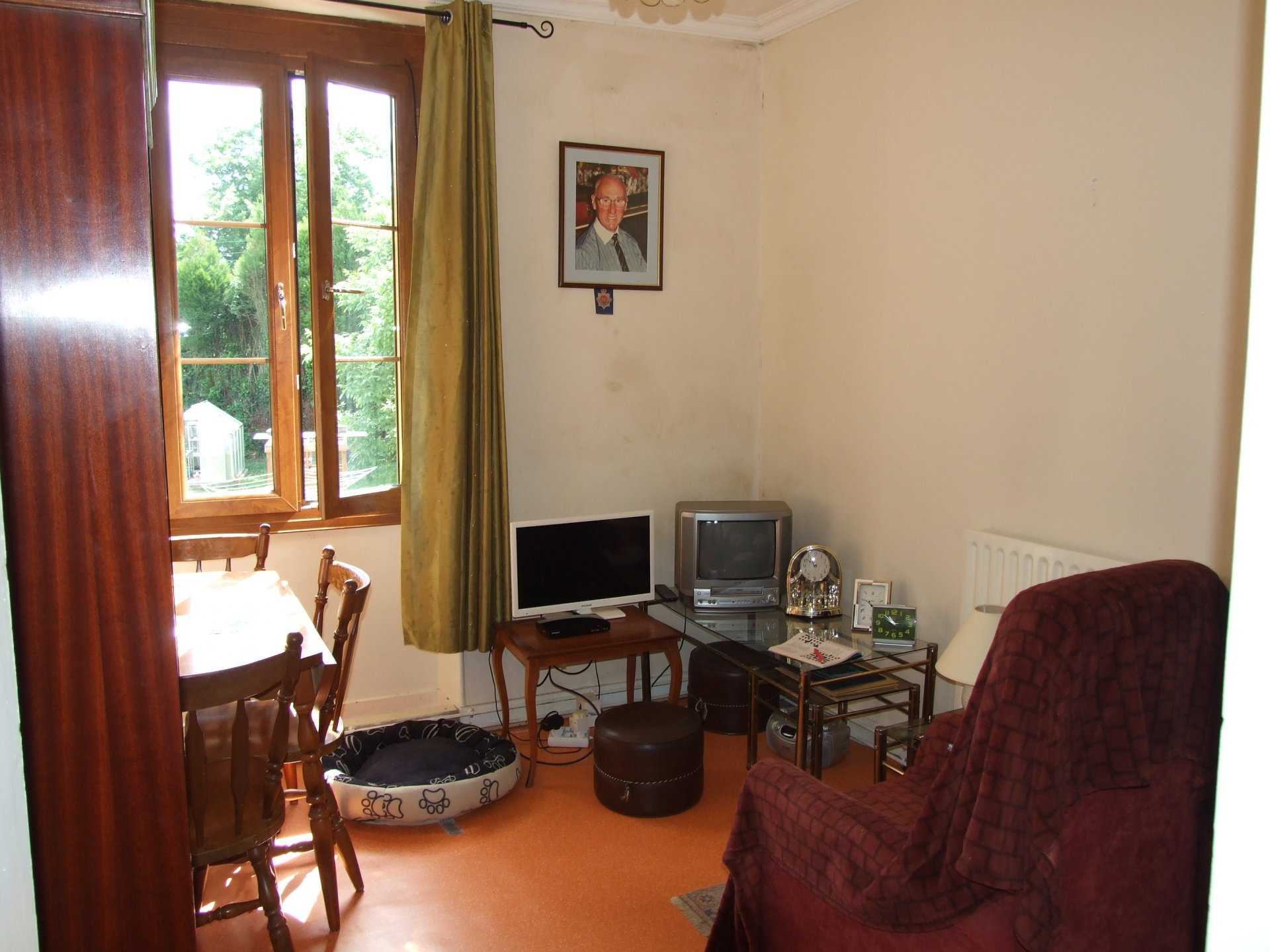 Huis in Nieuil, Nouvelle-Aquitaine 11849302