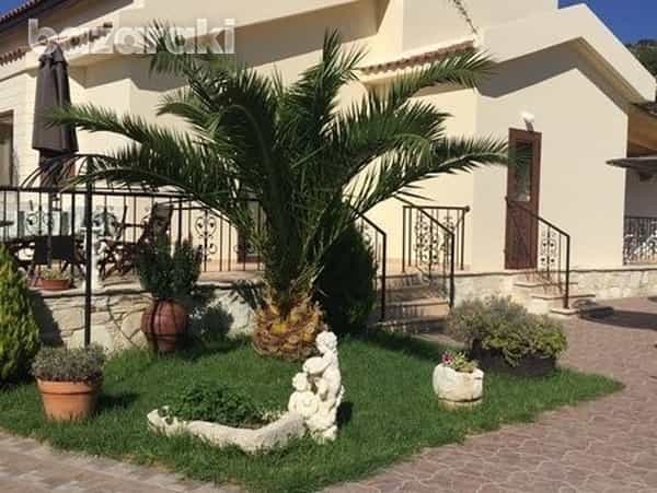 Condominium in Koilani, Limassol 11850263