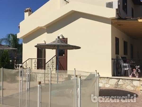 Condominium in Koilani, Limassol 11850263
