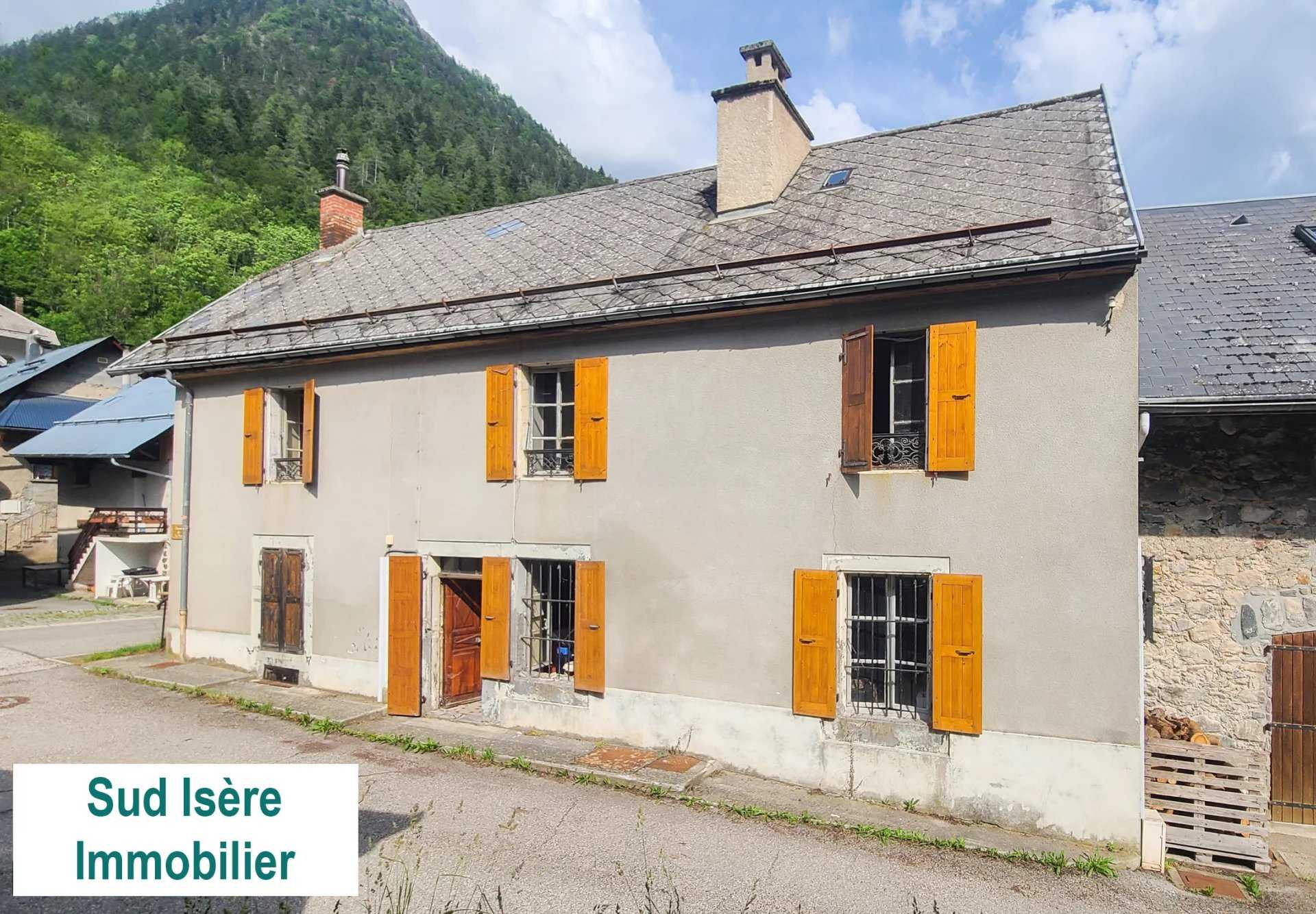 Talo sisään Le Perier, Auvergne-Rhône-Alpes 11850571