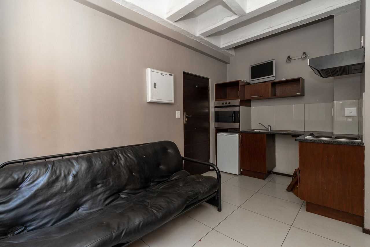 Condominium in Johannesburg, Gauteng 11851198