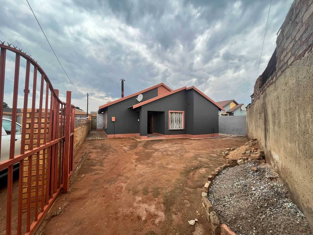 Hus i Soweto, Gauteng 11851199
