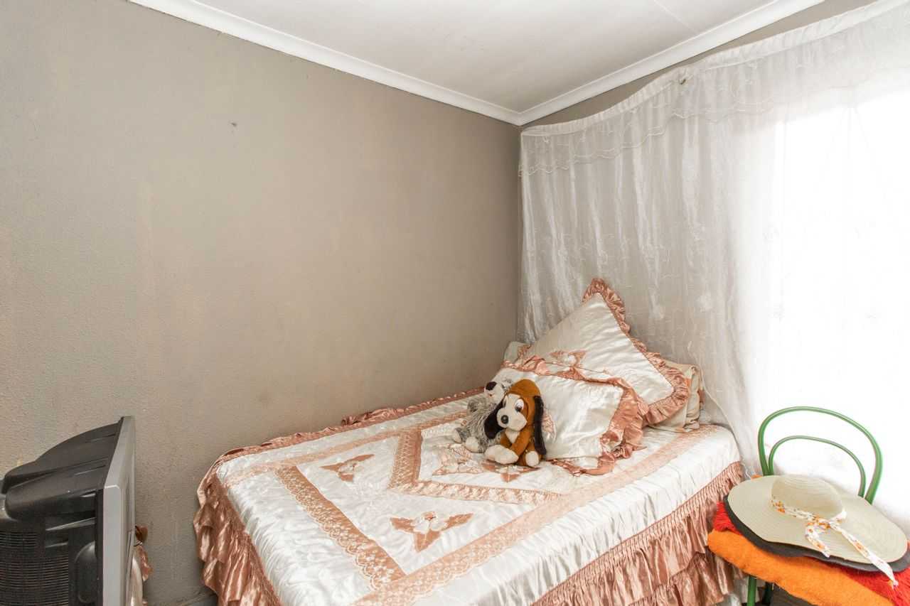 بيت في Soweto, Gauteng 11851199