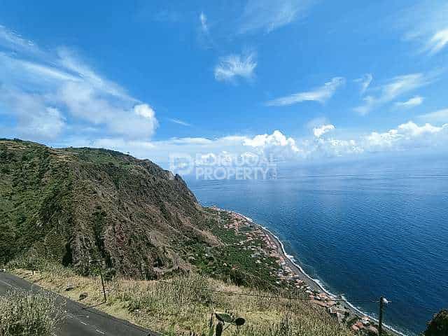 Lain di Venda melakukan Atalhinho, Madeira 11852134