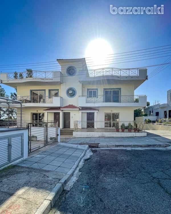 Condominium in Limassol, Limassol 11853317
