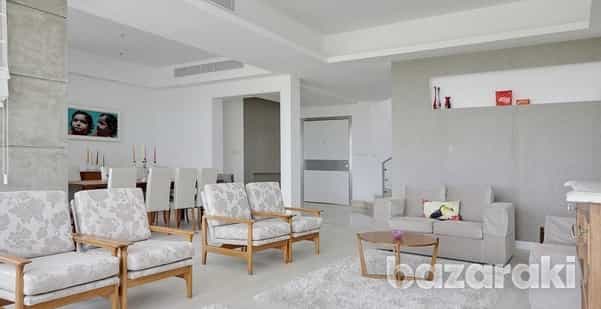 Condominium in Pano Polemidia, Limassol 11853869