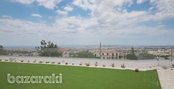 Condominium in Pano Polemidia, Limassol 11853869