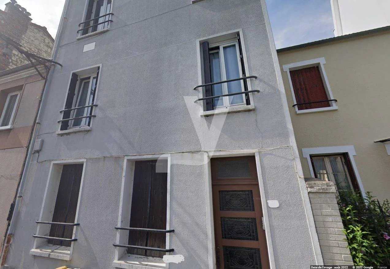 公寓 在 紫丁香, 法蘭西島 11853975