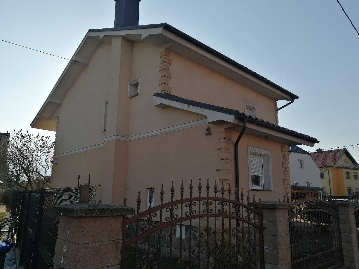 Будинок в , Upravna enota Maribor 11854640