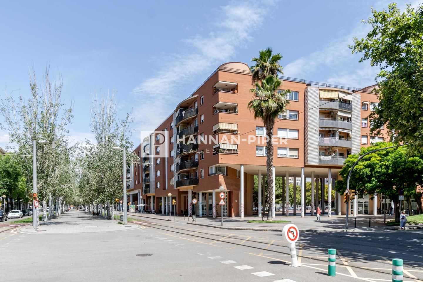 Haus im Sant Adrià de Besòs, Cataluña 11854924