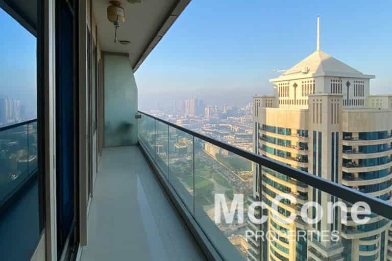 Condominium in Dubai, Dubai 11854978