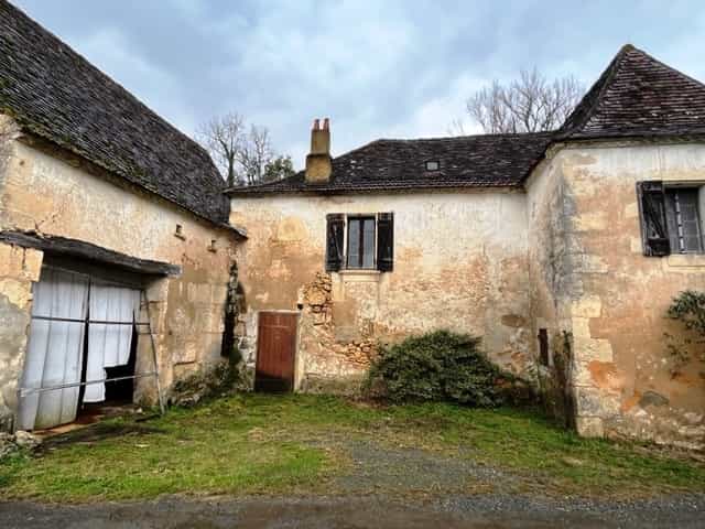 मकान में Queyssac, Nouvelle-Aquitaine 11855339